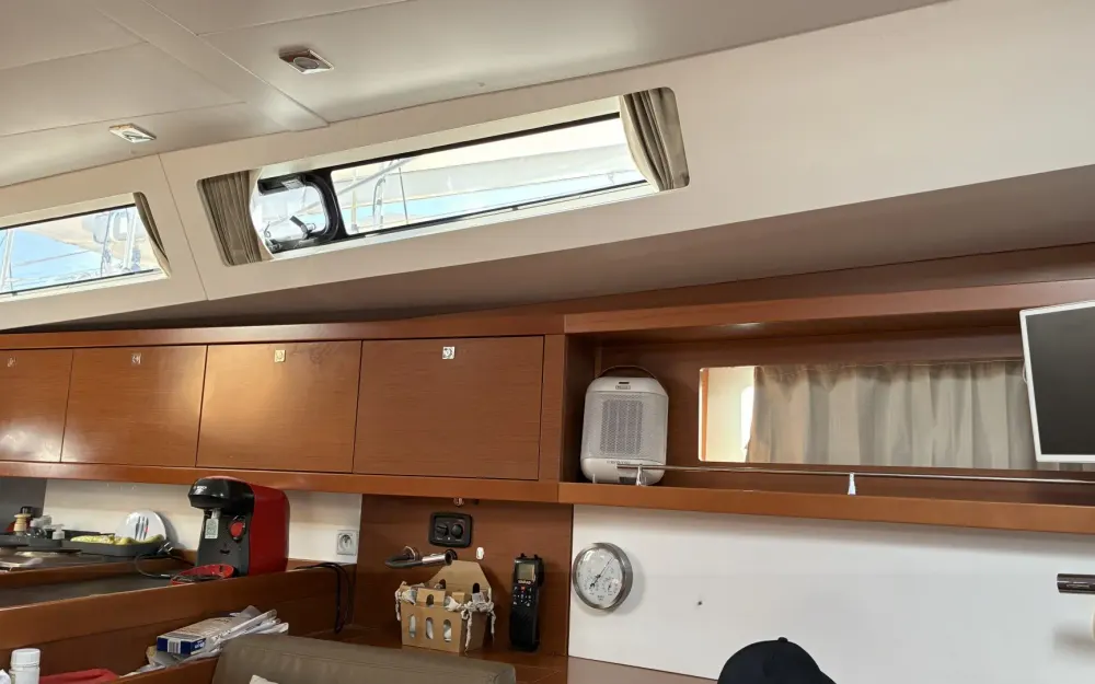 slider 2 Beneteau Oceanis 41
