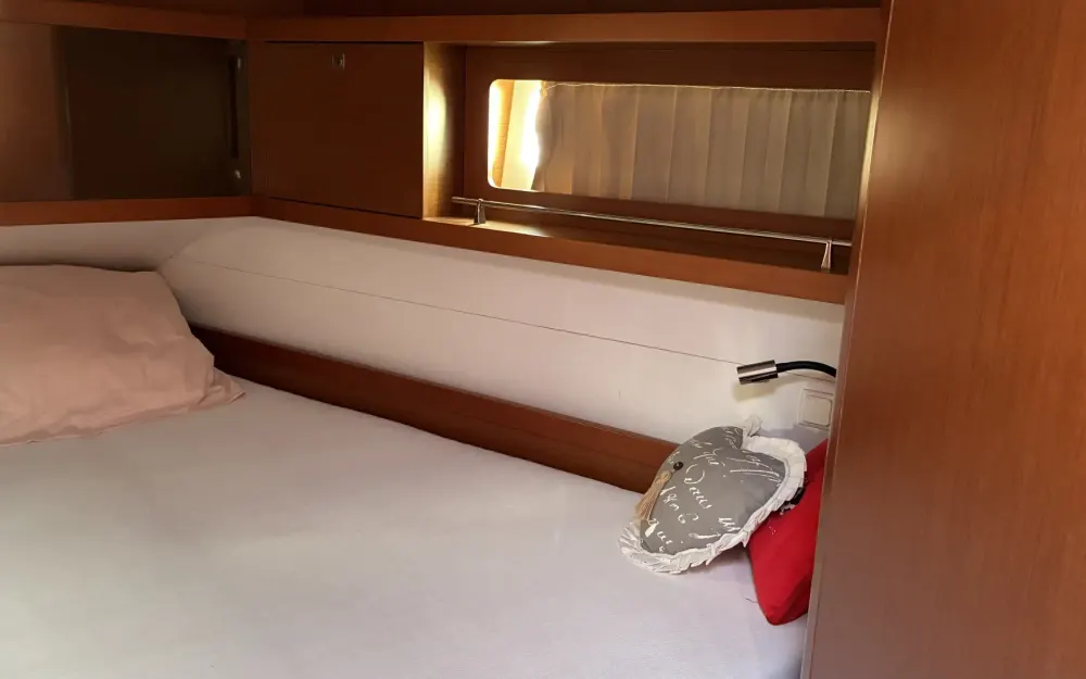 slider 8 Beneteau Oceanis 41