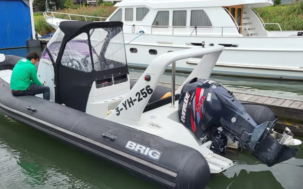slider 7 Brig Eagle 780