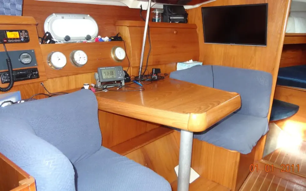 slider 16 Jeanneau Sun Odyssey 40