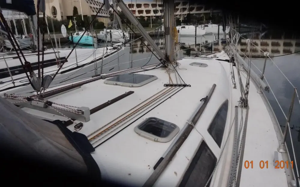 slider 1 Jeanneau Sun Odyssey 40