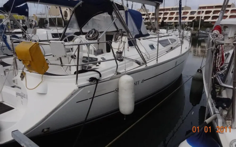 slider 2 Jeanneau Sun Odyssey 40