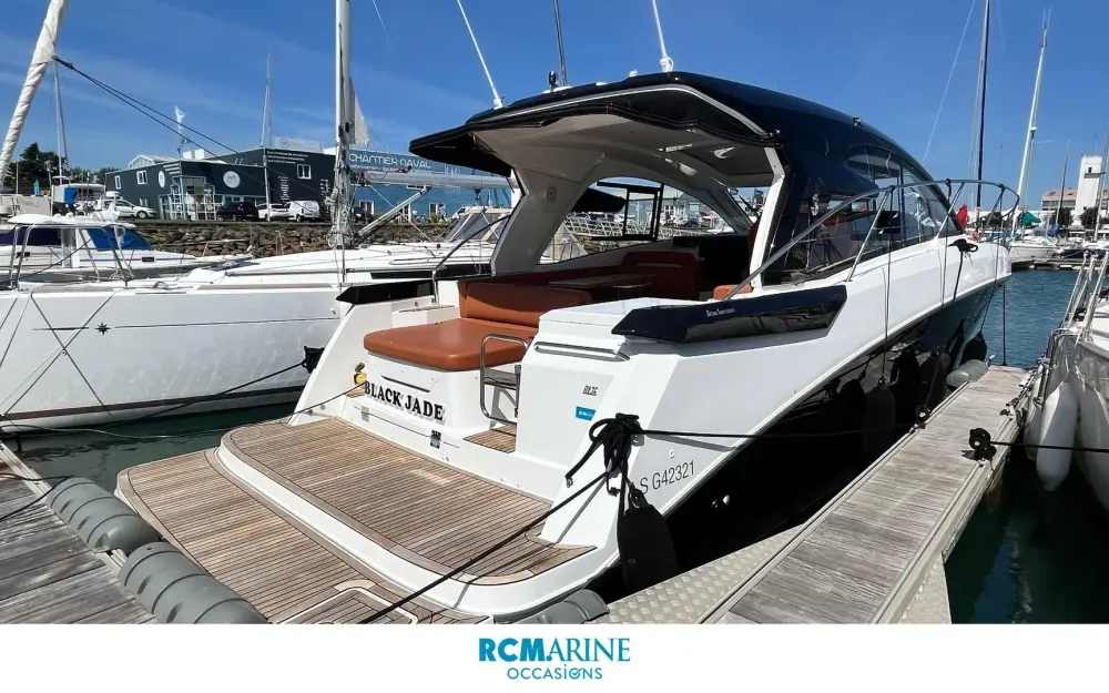 slider 0 Beneteau Gran Turismo 36
