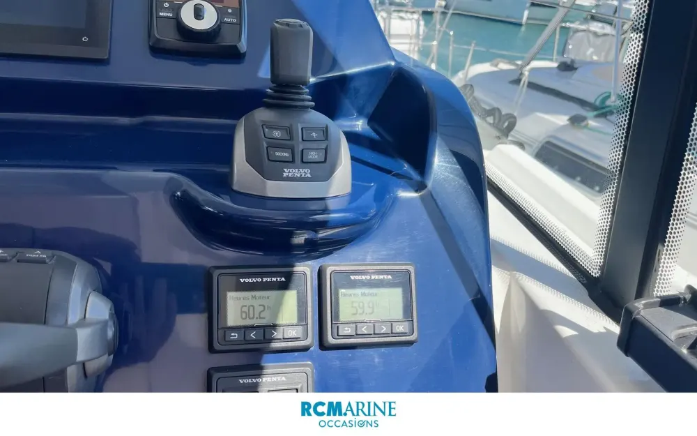 slider 14 Beneteau Gran Turismo 36