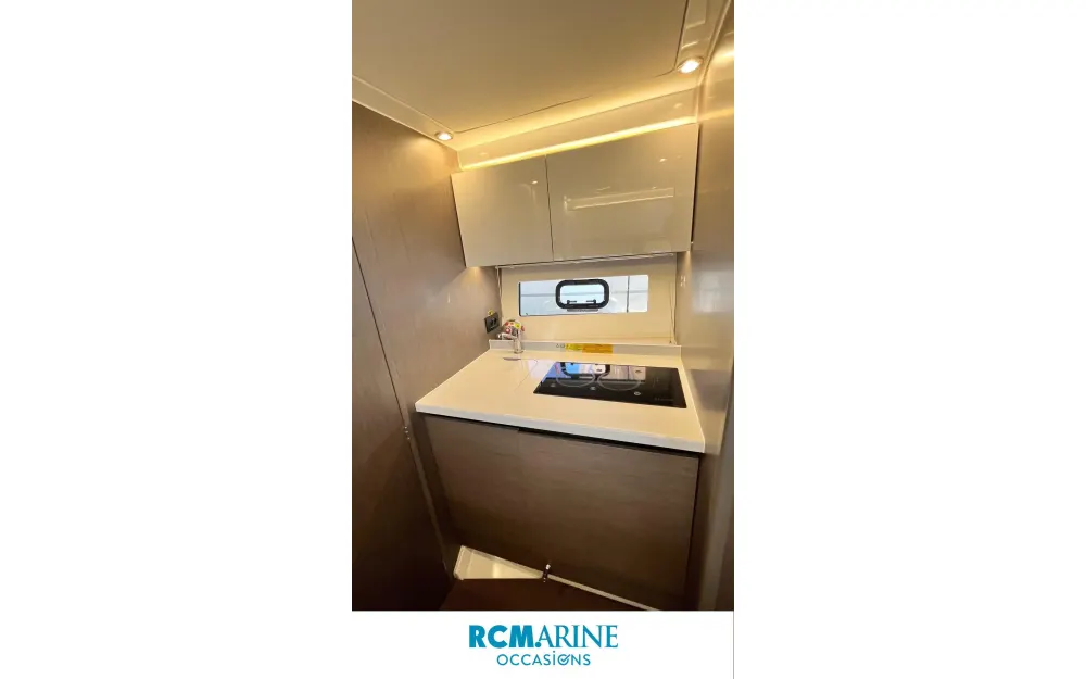slider 19 Beneteau Gran Turismo 36