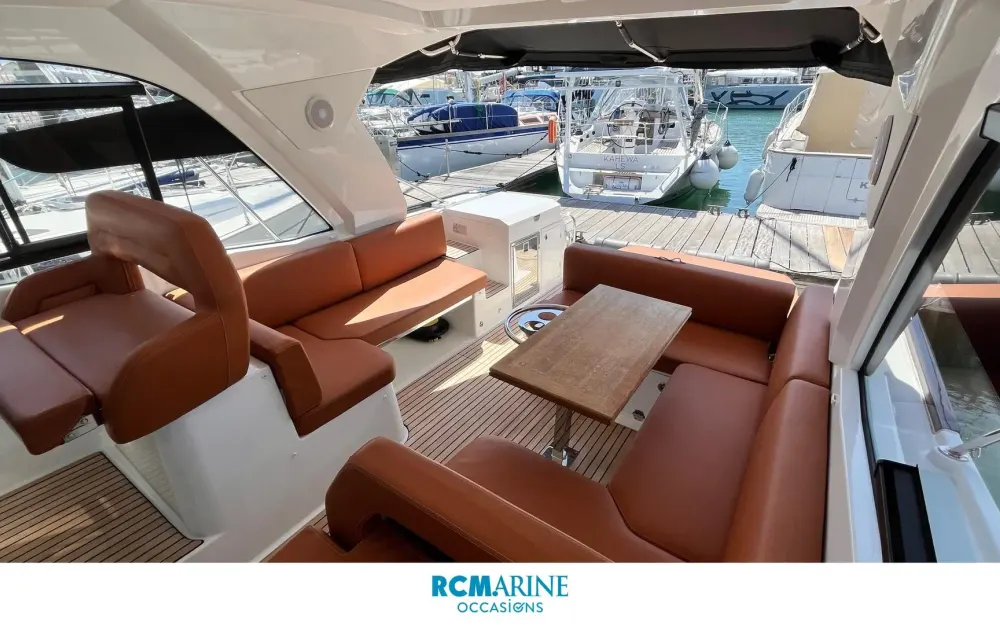 slider 6 Beneteau Gran Turismo 36