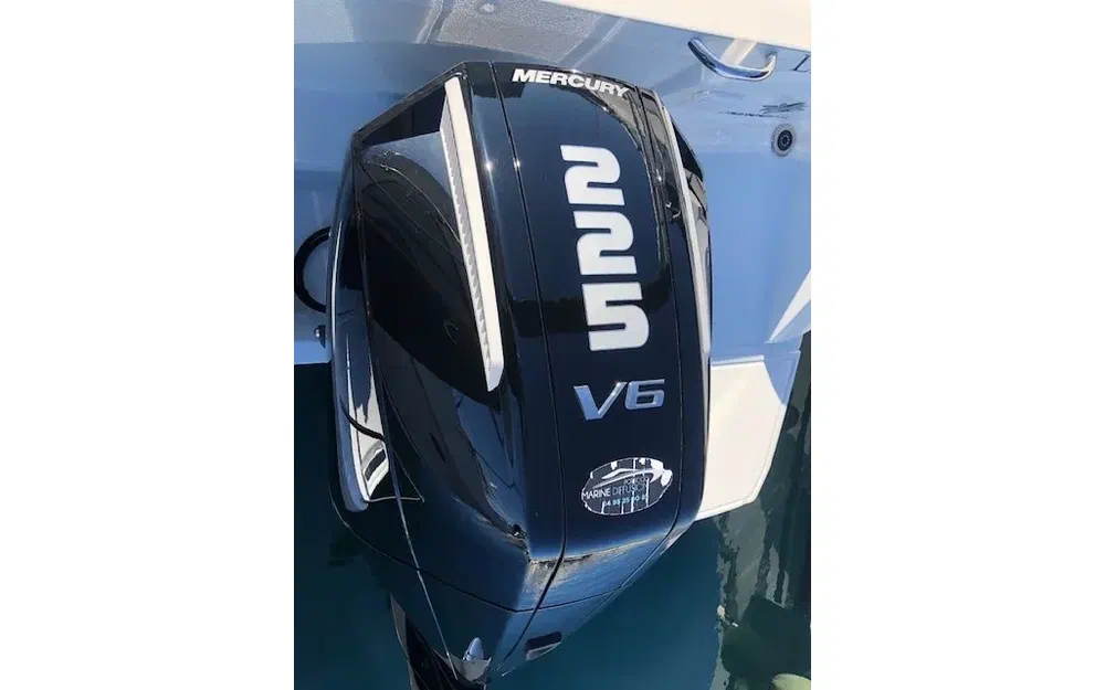 slider 13 Jeanneau Cap Camarat 7.5 CC