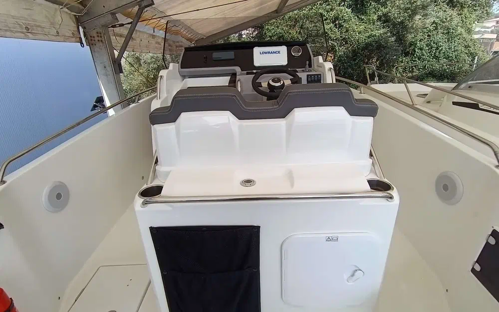 slider 16 Jeanneau Cap Camarat 7.5 CC Serie 3