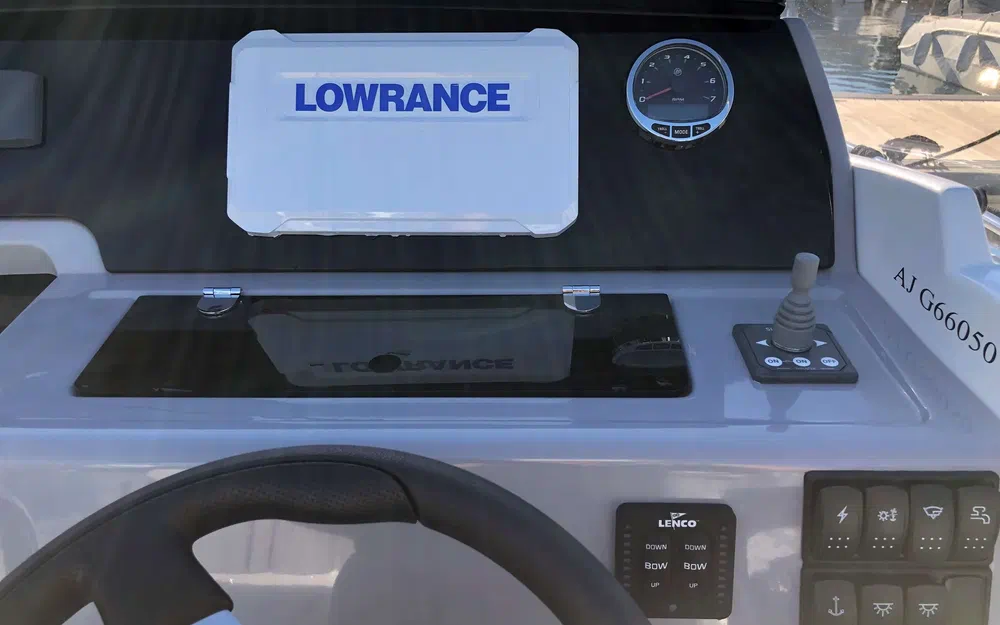 slider 8 Jeanneau Cap Camarat 7.5 CC