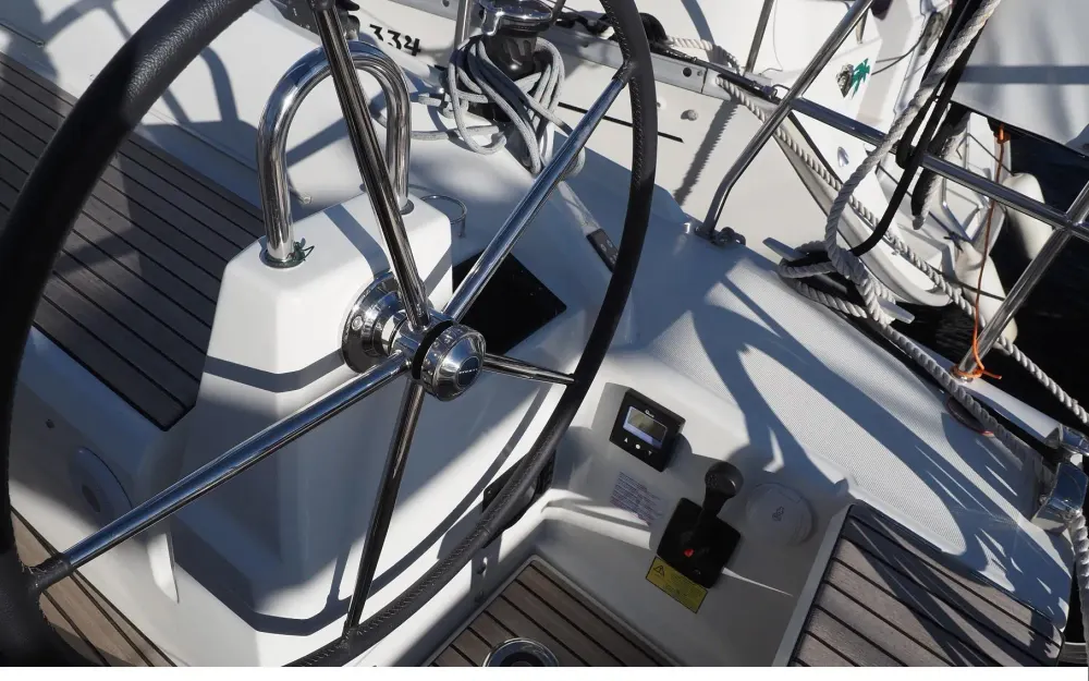 slider 19 Beneteau Oceanis 34.1
