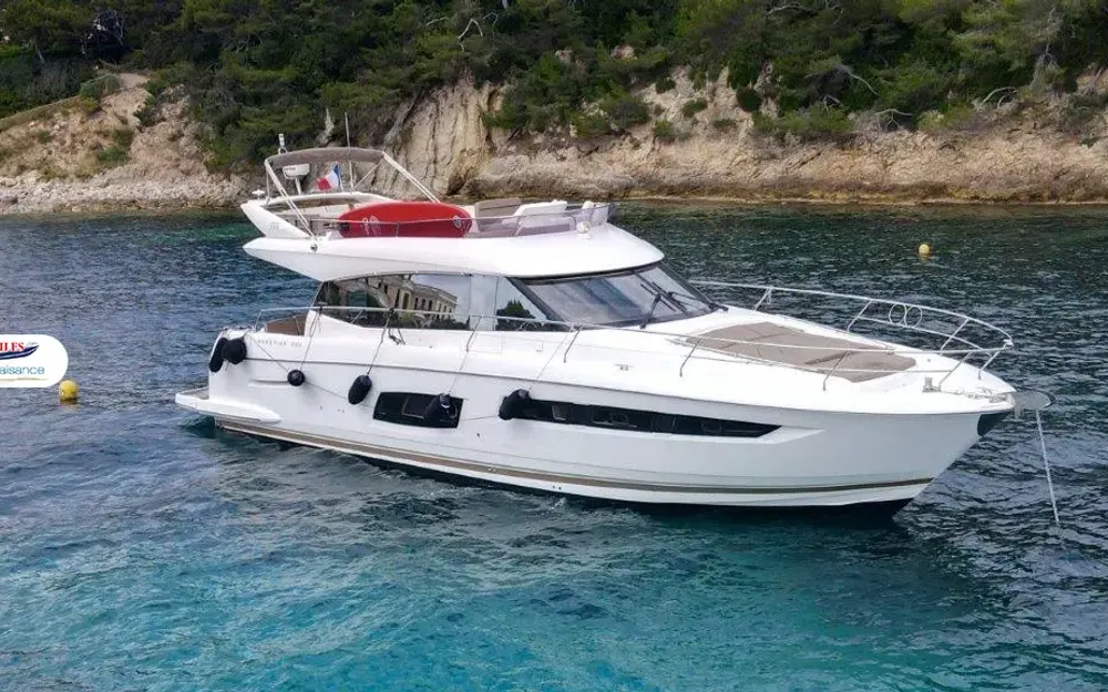 slider 18 Prestige Yachts Prestige 550 Fly