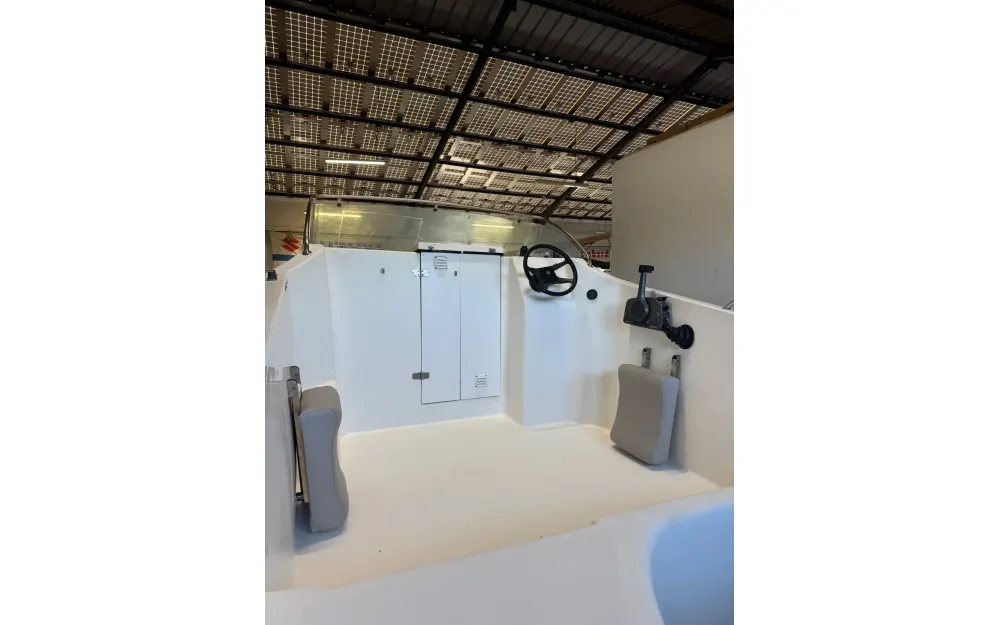 slider 3 Mery Nautic  480 Cabine