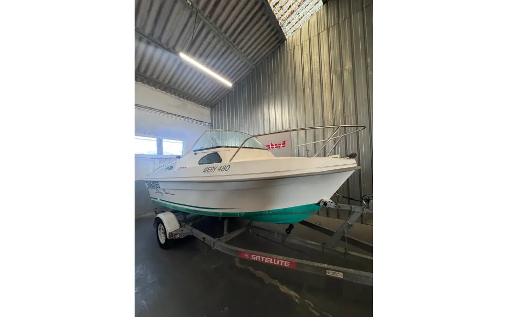 slider 0 Mery Nautic  480 Cabine