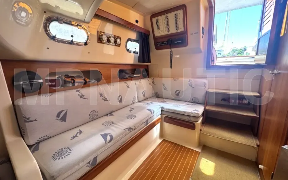 slider 14 Apreamare  750 Semi Cabinato