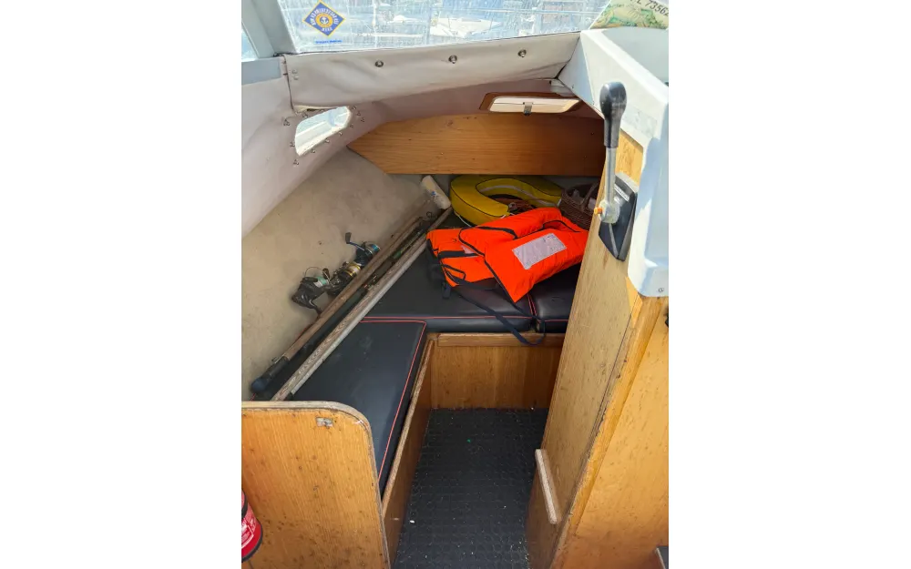 slider 4 Beneteau Antares 560
