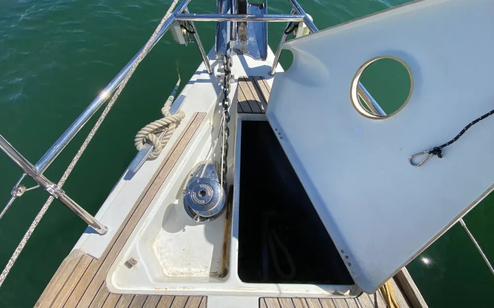 slider 13 Beneteau Sense 50