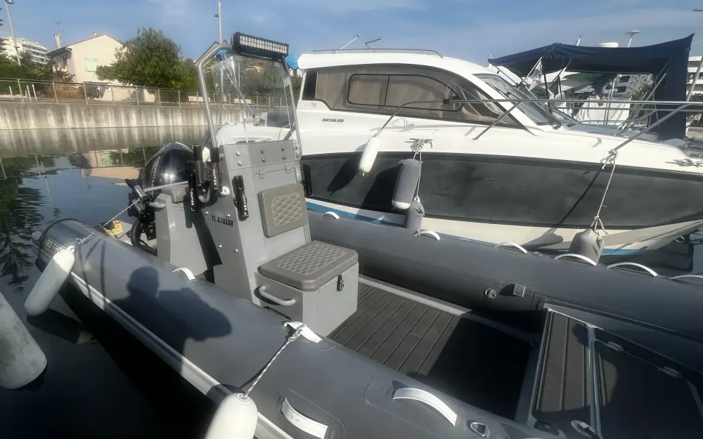 slider 0 3D Tender ST 550