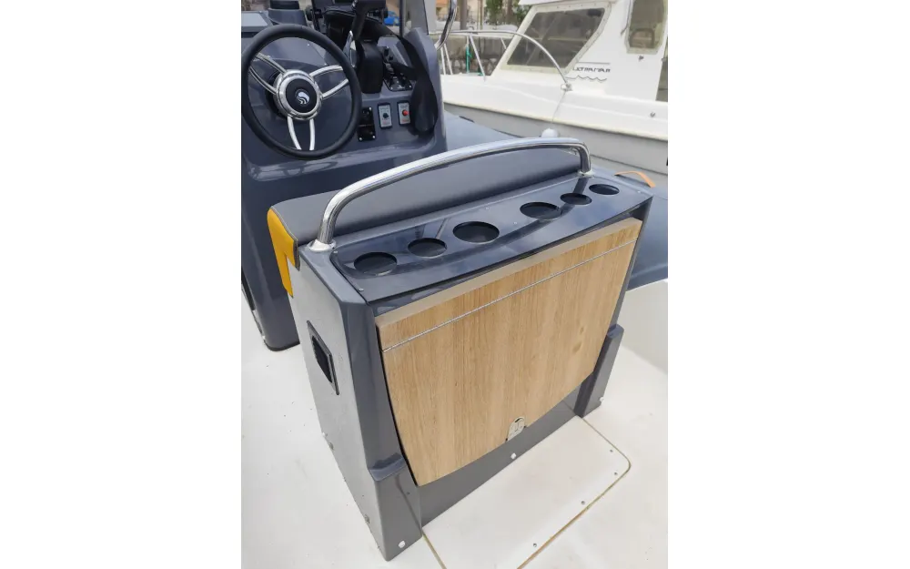 slider 11 Capelli Tempest 700