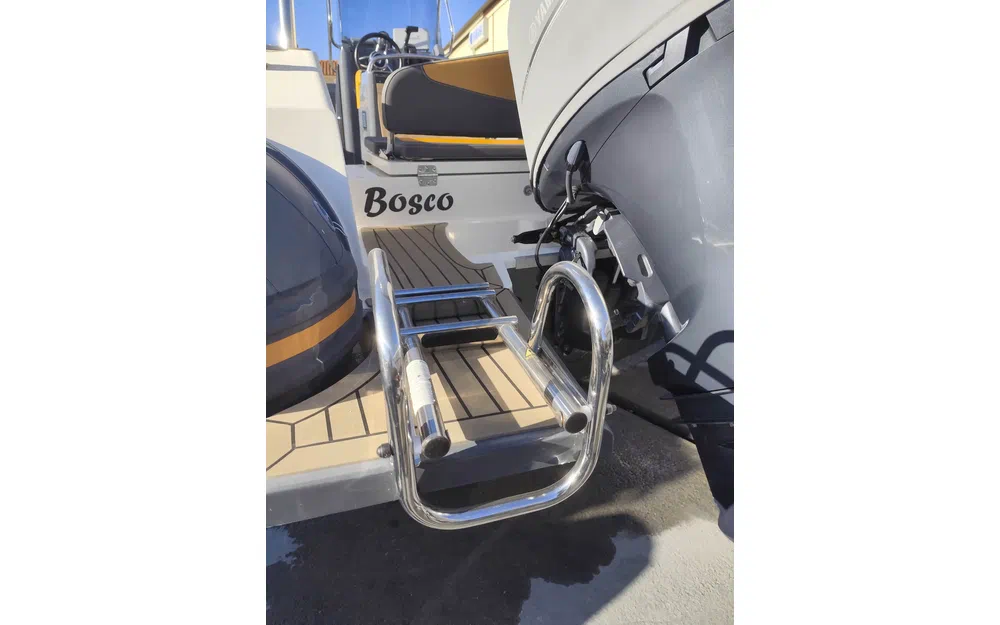 slider 19 Capelli Tempest 700