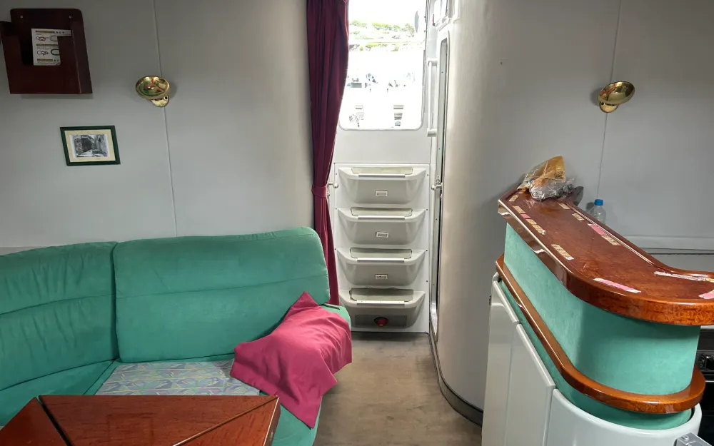 slider 12 Jeanneau Prestige 41