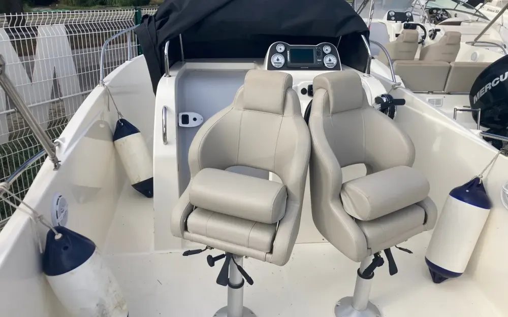 slider 6 Quicksilver Activ 675 Open