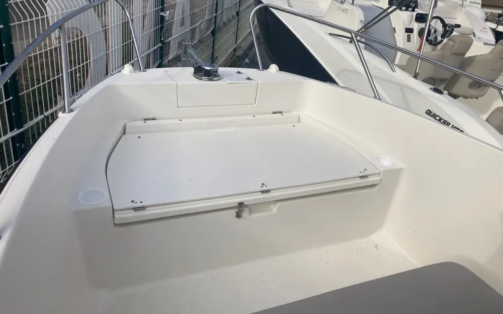 slider 14 Quicksilver Activ 675 Open