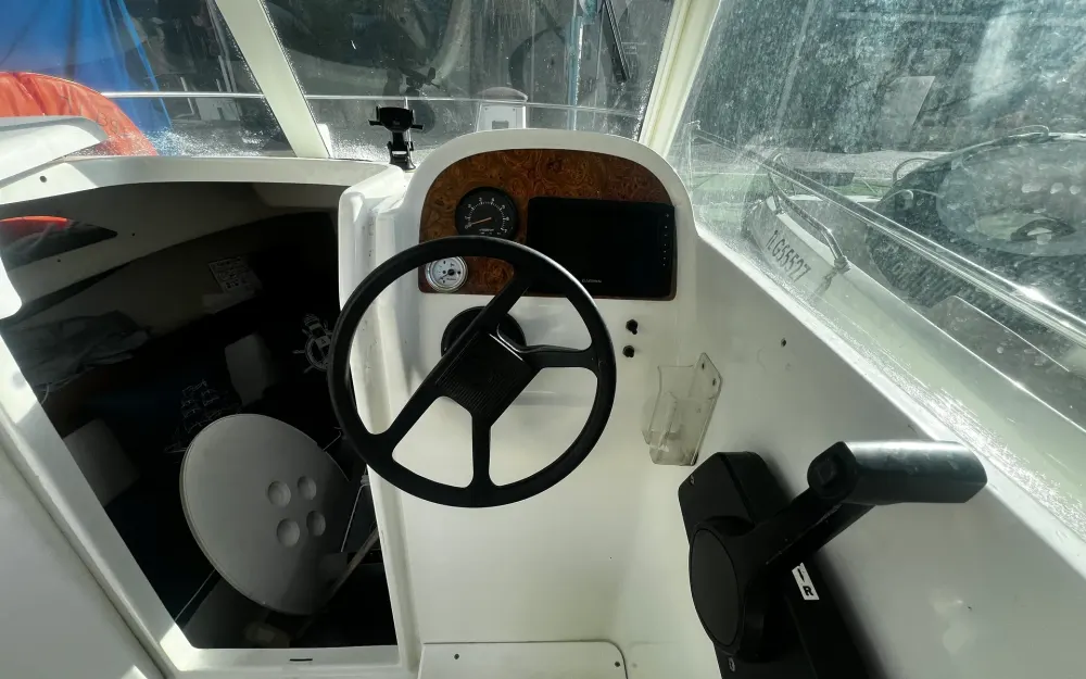 slider 1 Jeanneau Merry Fisher 580