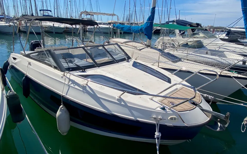 slider 1 Quicksilver Activ 755 Cruiser