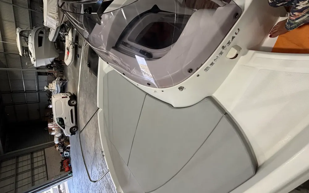 slider 0 Beneteau Flyer 650 Sun Deck