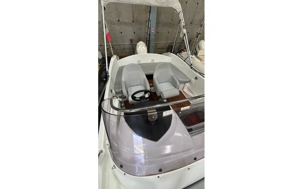slider 2 Beneteau Flyer 650 Open Flyer 650 Sun Deck