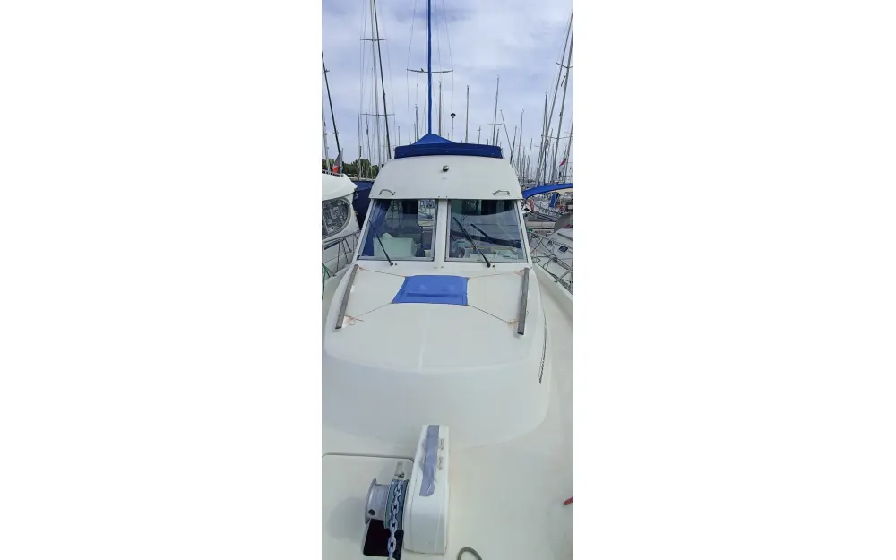 slider 10 Beneteau Antares 9 Fly