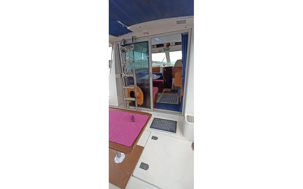 slider 12 Beneteau Antares 9 Fly
