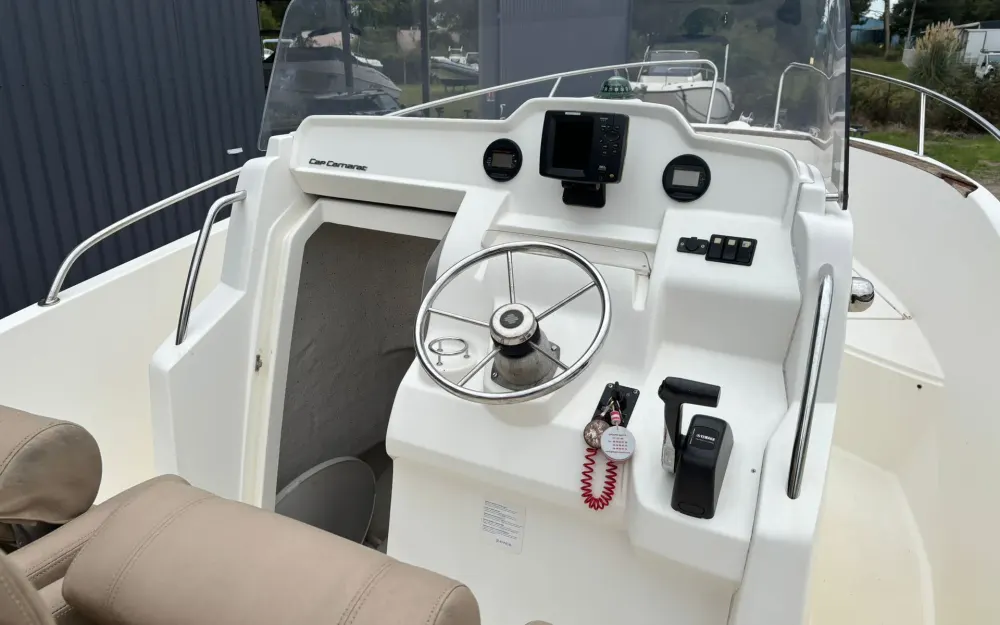 slider 19 Jeanneau Cap Camarat 7.5 CC