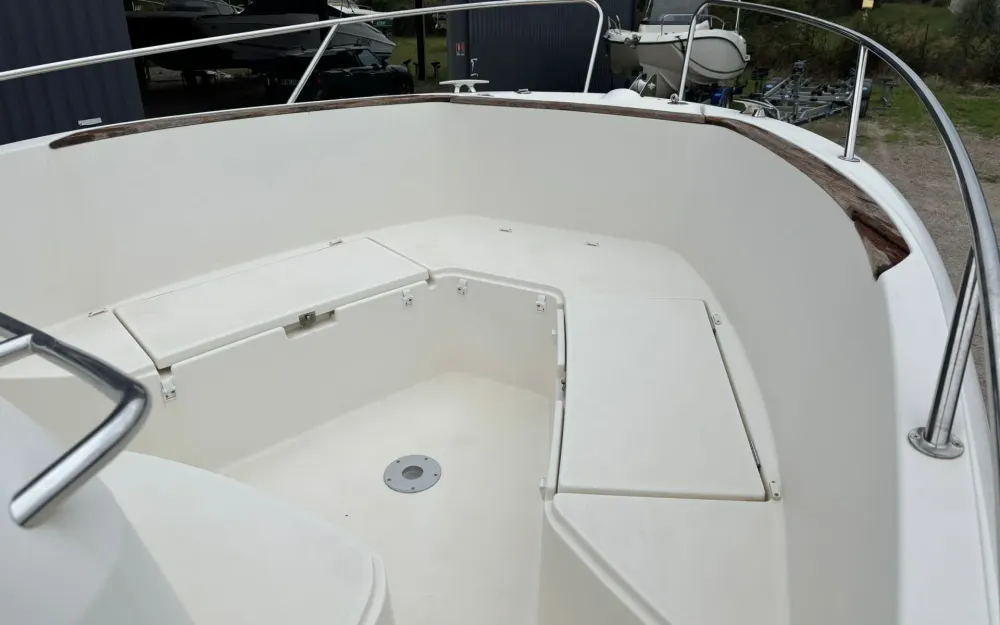 slider 21 Jeanneau Cap Camarat 7.5 CC