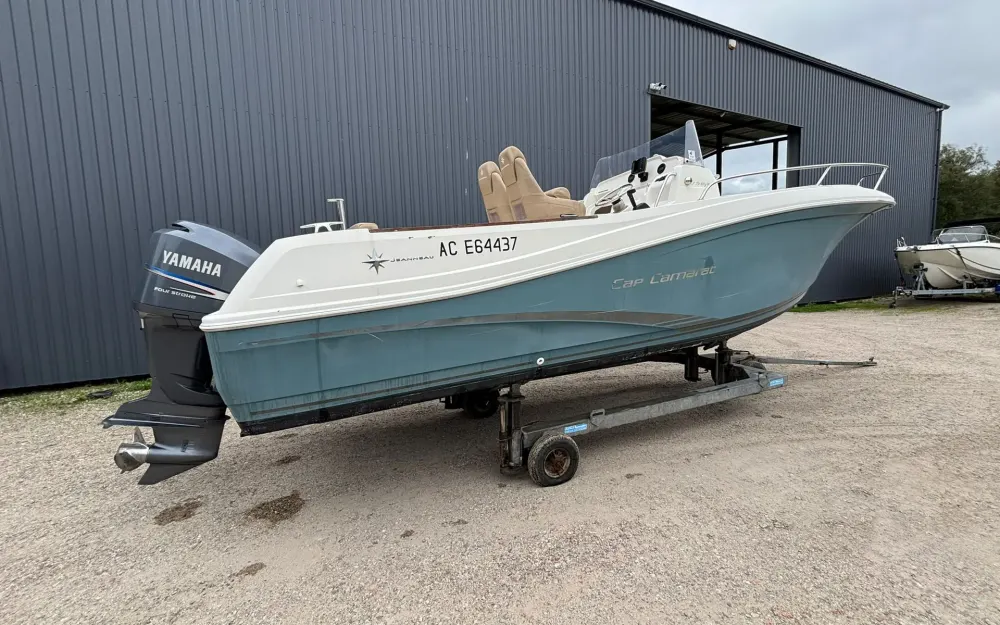 slider 5 Jeanneau Cap Camarat 7.5 CC