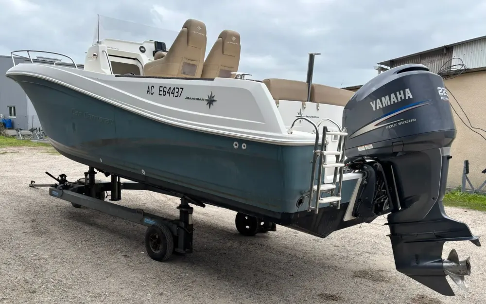 slider 4 Jeanneau Cap Camarat 7.5 CC