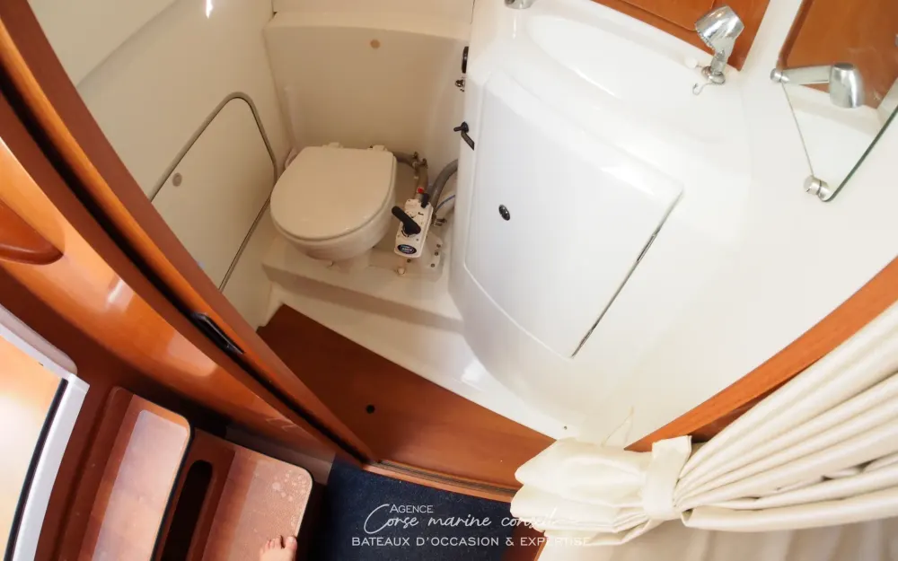 slider 3 Beneteau antares 8s