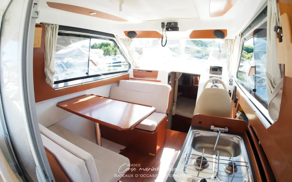 slider 6 Beneteau antares 8s