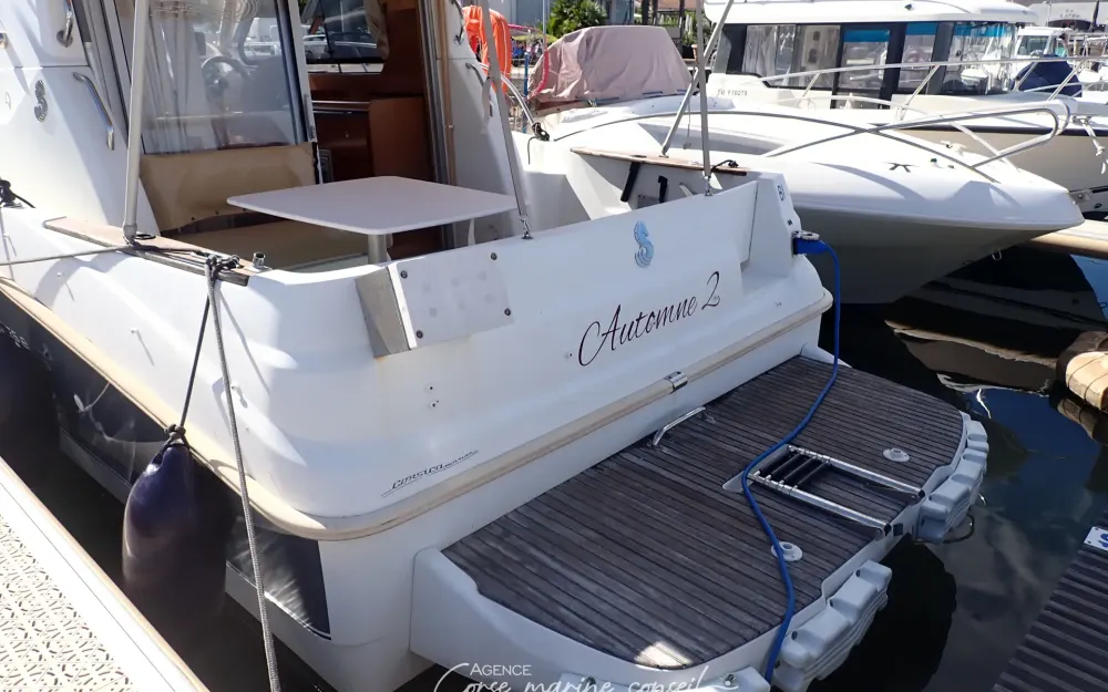 slider 9 Beneteau antares 8s