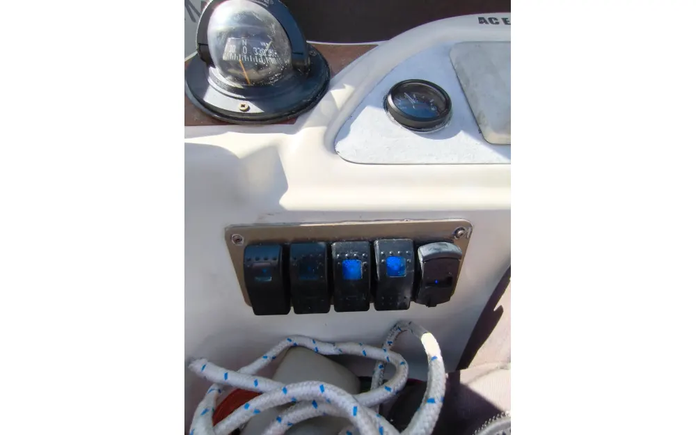 slider 16 B2 Marine Cap Ferret 752DC