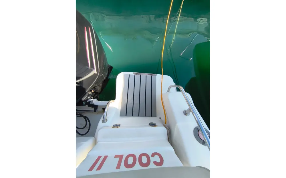 slider 24 B2 Marine Cap Ferret 752DC