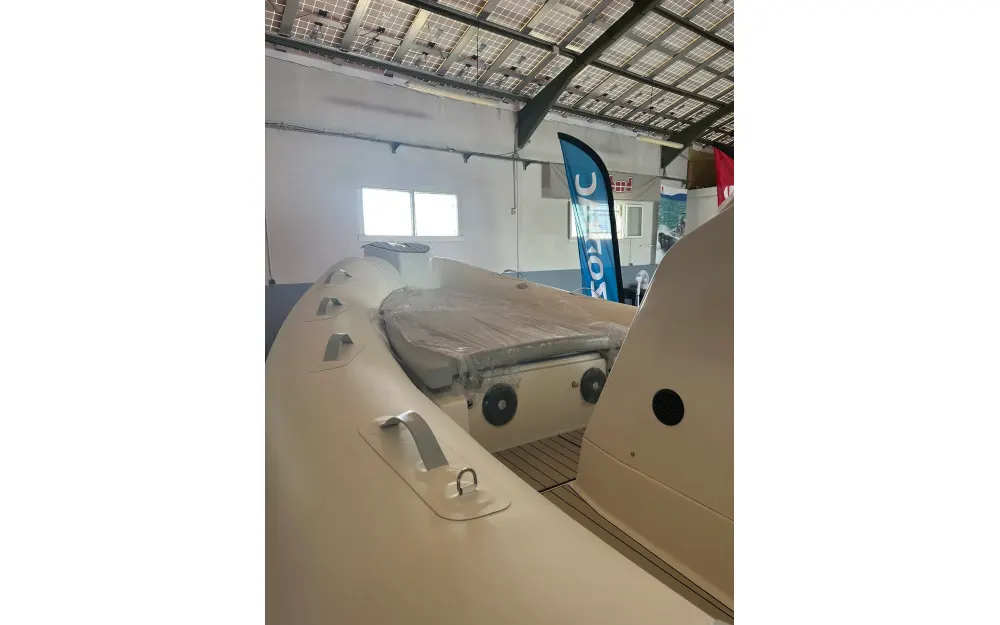 slider 5 Zodiac Medline 6.8 Neo