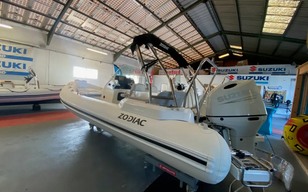 slider 2 Zodiac Medline 6.8 Neo