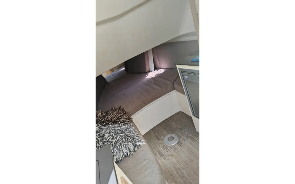 slider 5 Capelli Tempest 1000WA