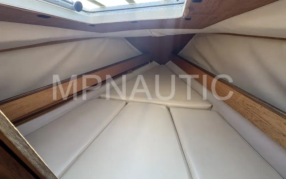 slider 6 Beneteau First 30