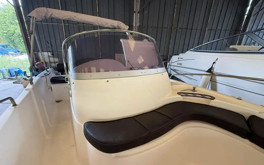 slider 9 B2 Marine Cap Ferret 552