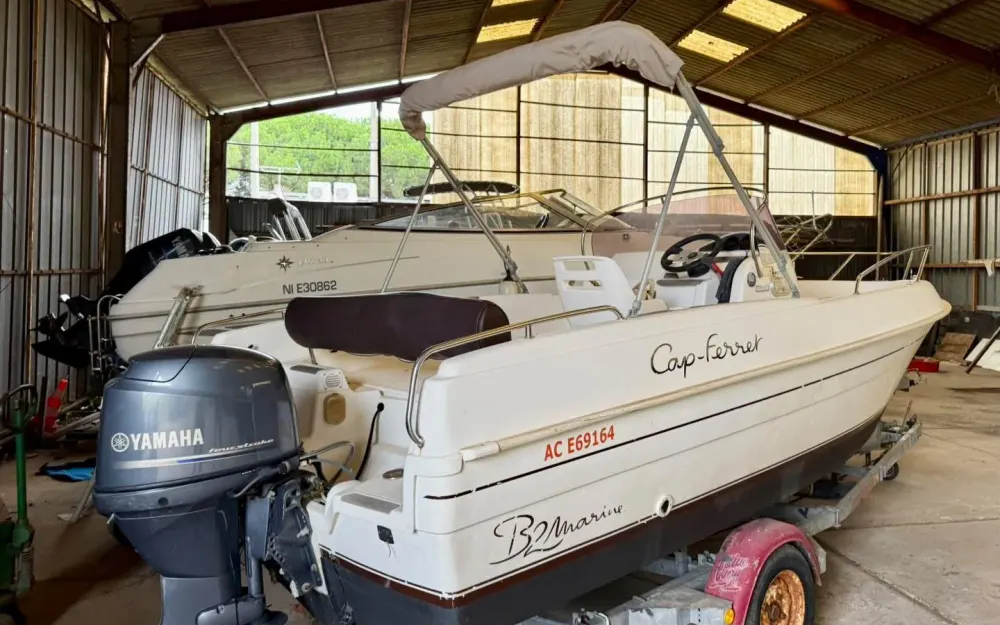 slider 13 B2 Marine Cap Ferret 552Open