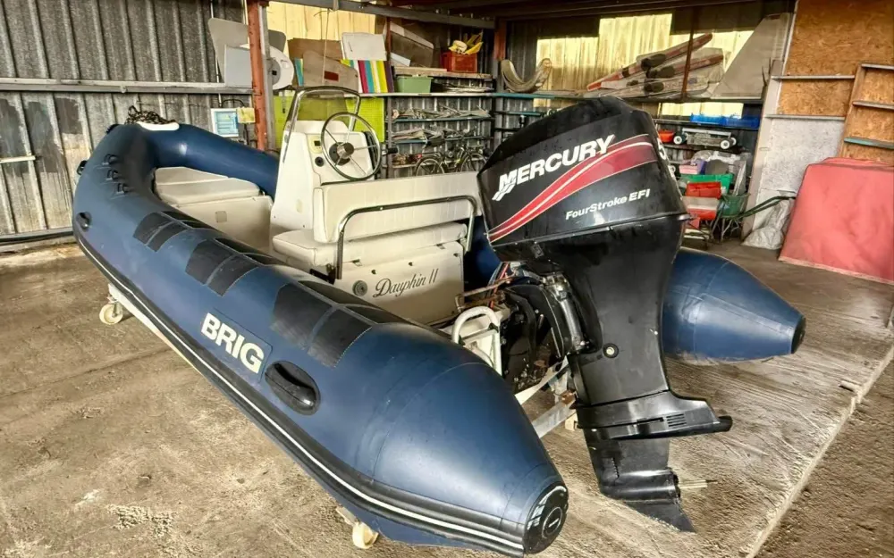 slider 1 Brig F500