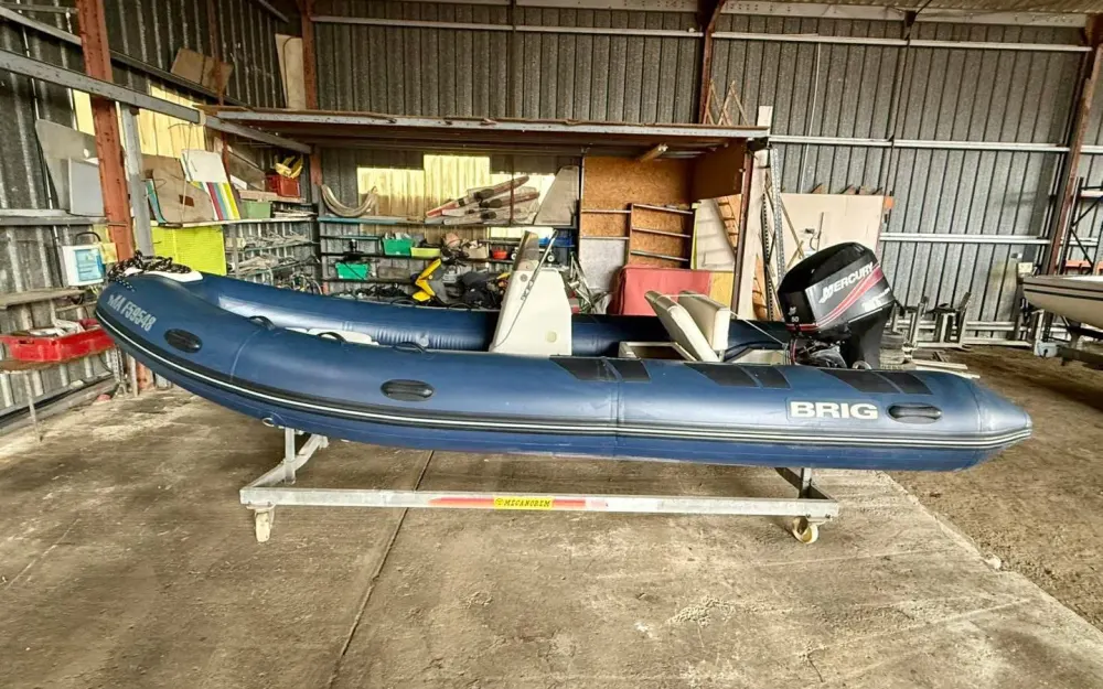 slider 2 Brig F500