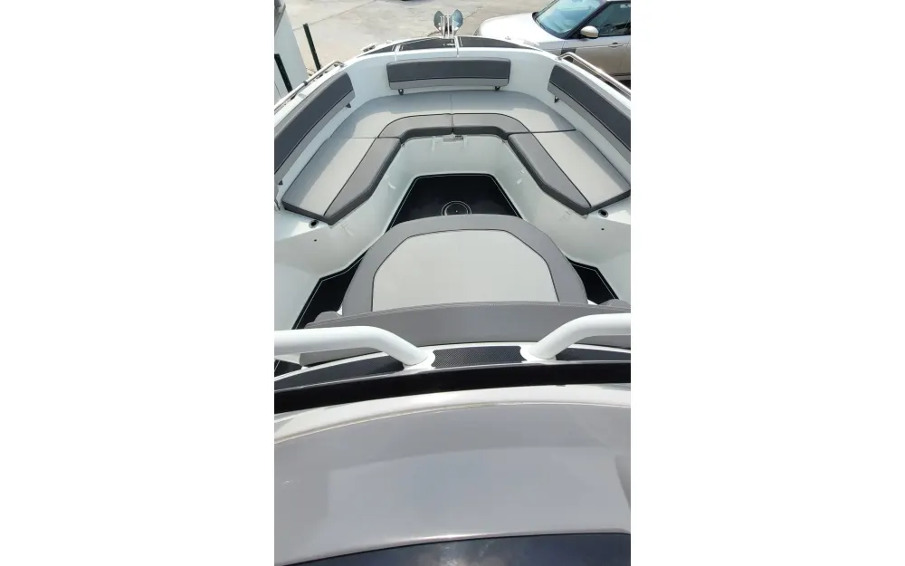 slider 5 Jeanneau Cap Camarat 7.5 CC Serie 3